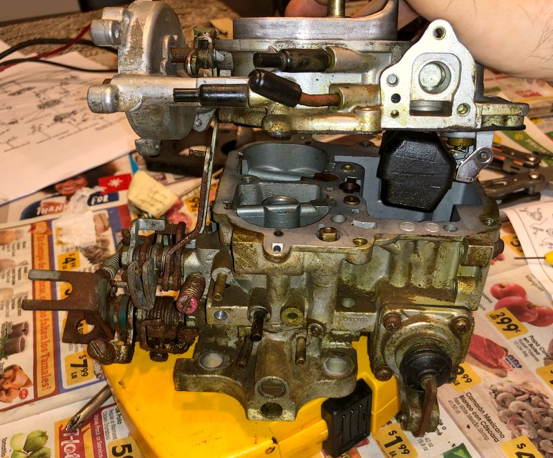  Toyota 22r Aisan carburetor bowl cover assembly removal