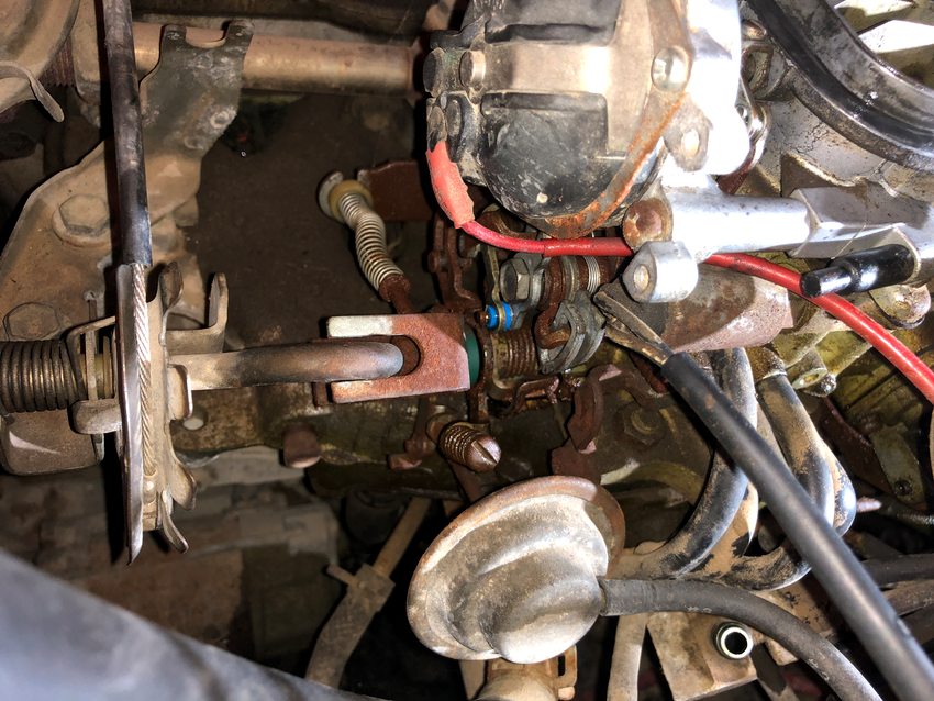 Rear view of Toyota 22r Aisan carburetor