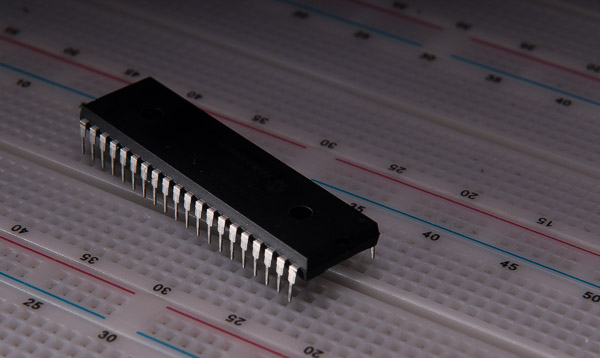 PIC microprocessor